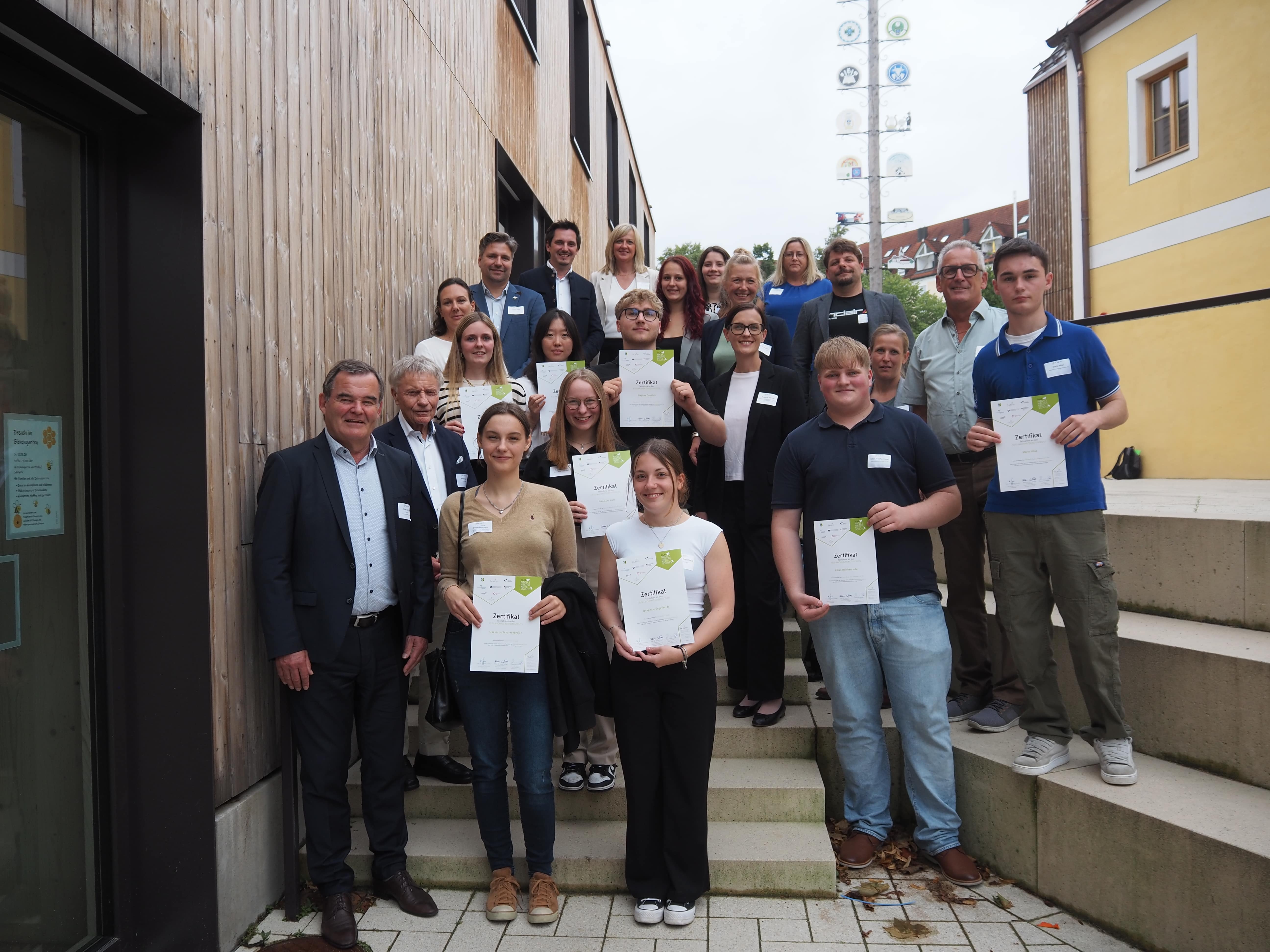 Zeitung mit Statistik